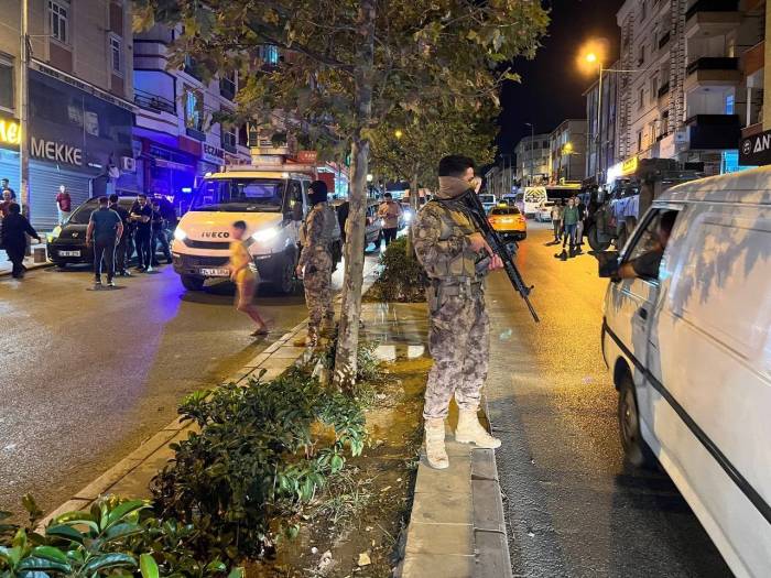 Esenyurt’ta Çocukların Kavgasında Komşusunu Bıçakladı: 1 Ölü