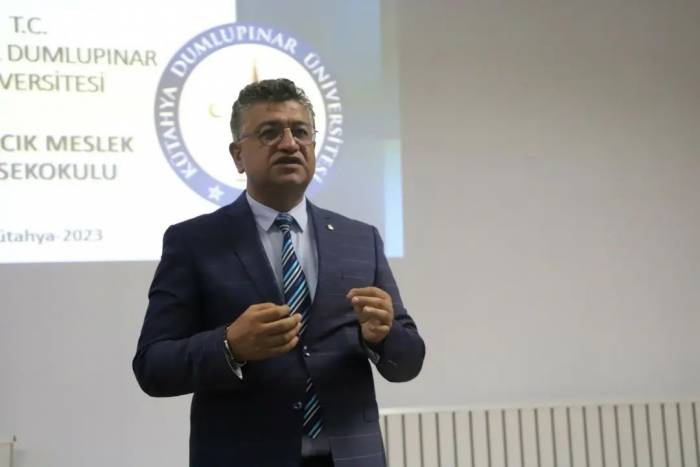 Rektör Kızıltoprak: "ders İçerikleri Kaliteli Ve Güncel Olmak Zorunda”