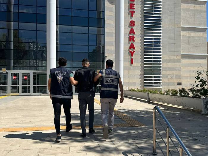 Elazığ’da 23 Yıl Kesinleşmiş Hapis Cezası Bulunan Zanlı Tutuklandı