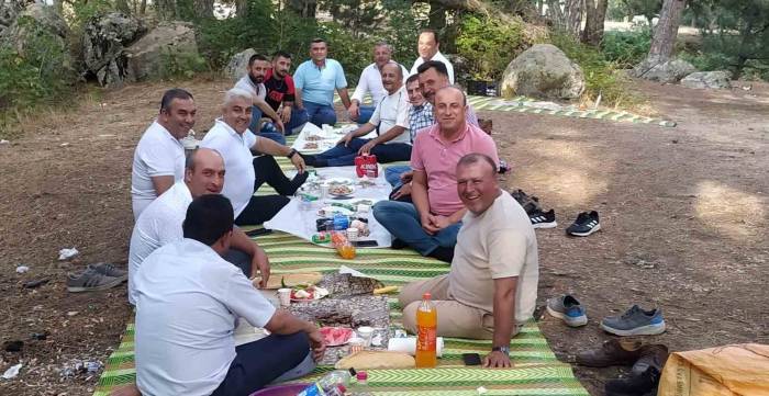 Hisarcıklı Kamyon Şoförleri Piknikte Buluştu