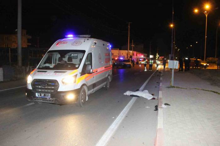 Düğüne Giderken Aracın Çarptığı Yaşlı Çift Hayatını Kaybetti