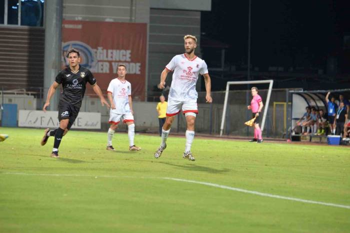 Tff 2. Lig: Fethiyespor: 0 - Gmg Kastamonuspor: 1