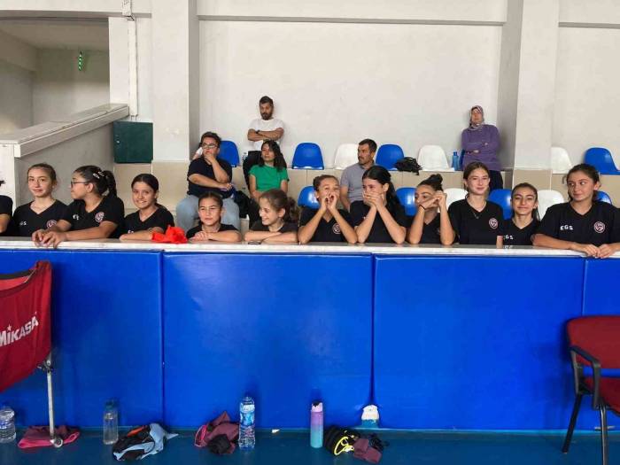 Filenin Sultanları’nın Başarısı, Voleybola İlgiyi Arttırdı