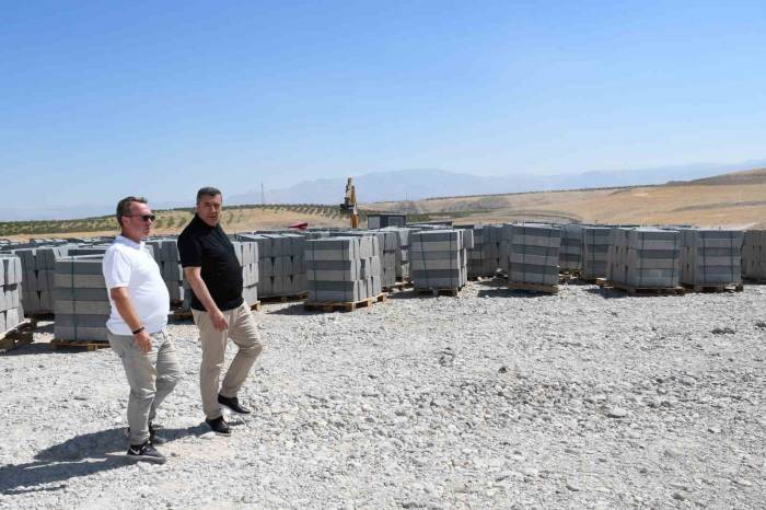 Doğu’nun En Büyük Tarıma Dayalı İhtisas (Besi) Osb’si Malatya’ya Kuruluyor