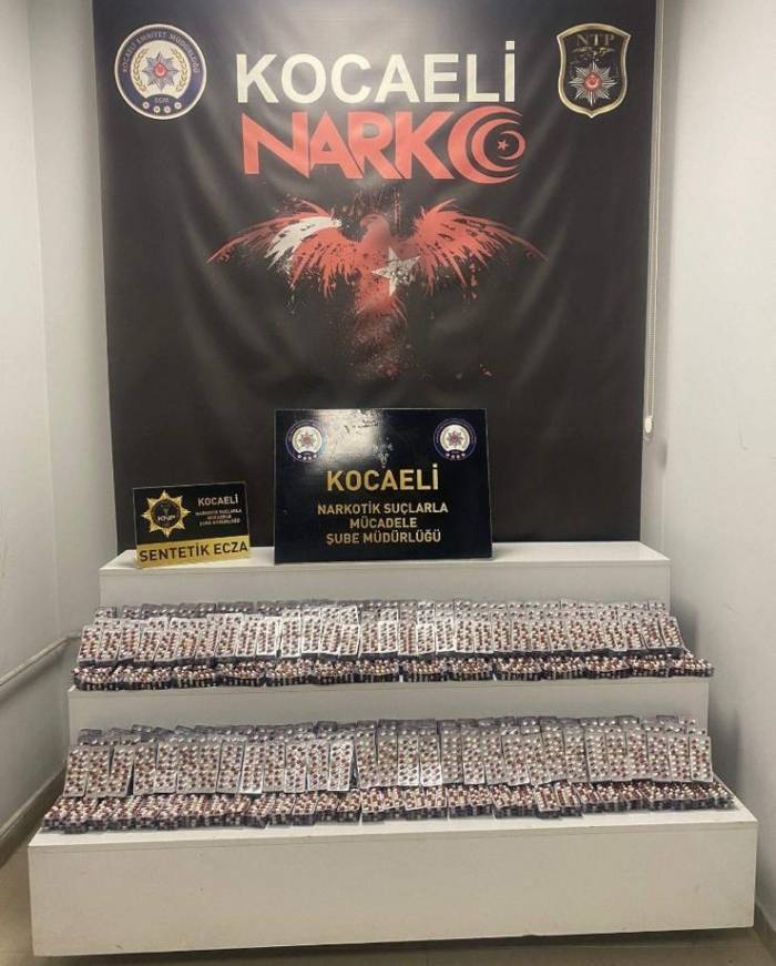 Kocaeli Polisinden Uyuşturucu Operasyonu: 8 Gözaltı