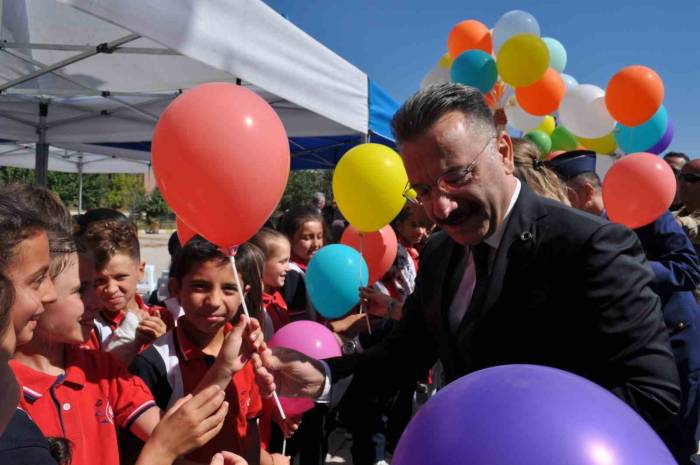 Eskişehir’de Öğrenciler Okullarına Kavuştu