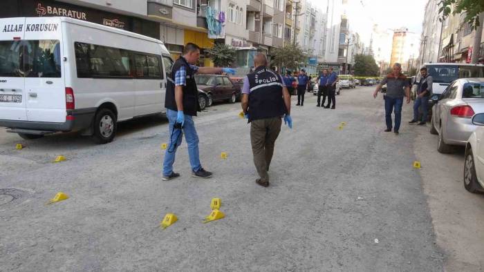 Servisçiler Arasında Silahlı Çatışma: 1 Yaralı