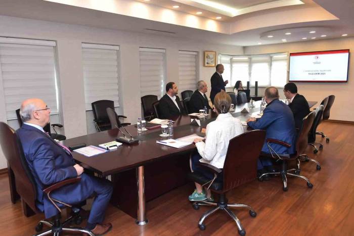 2. Tesbih Ve Doğal Taşlar Fuarı’nın Hazırlıkları Vali Köşger’in Başkanlığında Değerlendirildi