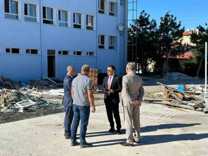 Emirdağ’da Okullarda Güçlendirme Çalışması Devam Ediyor