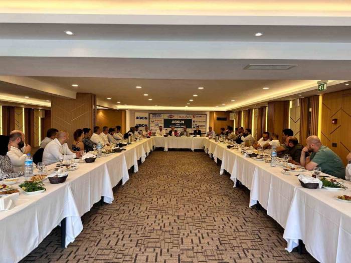 Aydın’da Teşkilatlanan Askon Üyeleri Bir Araya Geldi