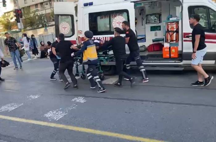 Başakşehir’de Yaya Çarpan Motosiklet Sürücüsü Hayatını Kaybetti