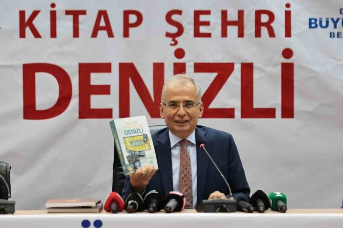 Büyükşehirden Kitap Şehri Denizli’ye 208 Eser