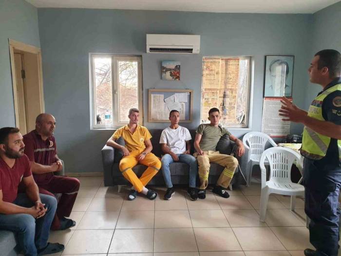Jandarma, Trafik Kazalarının Önlenmesi İçin Çalışma Başlattı