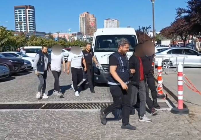 Kastamonu’da Aranan Şahıslara Operasyon: 5 Kişi Yakalandı