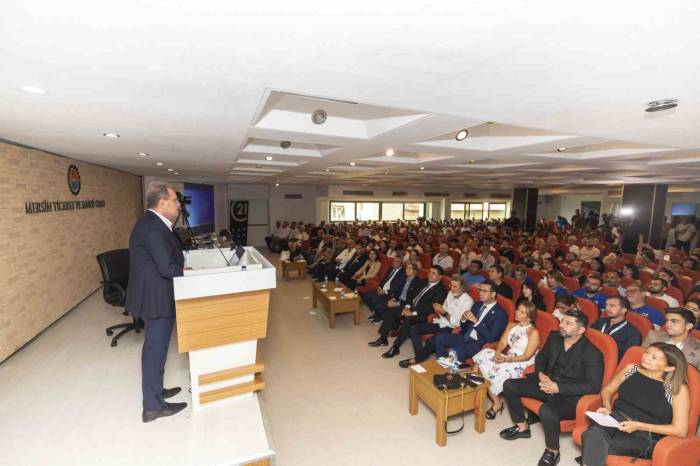 Seçer: "İkinci Dönemimiz İçin Halkımıza Sosyal Konut Projeksiyonu Sunacağız"