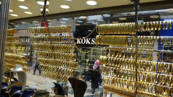 Altın Piyasasındaki Durgunluk Kuyumcuları Olumsuz Etkiliyor