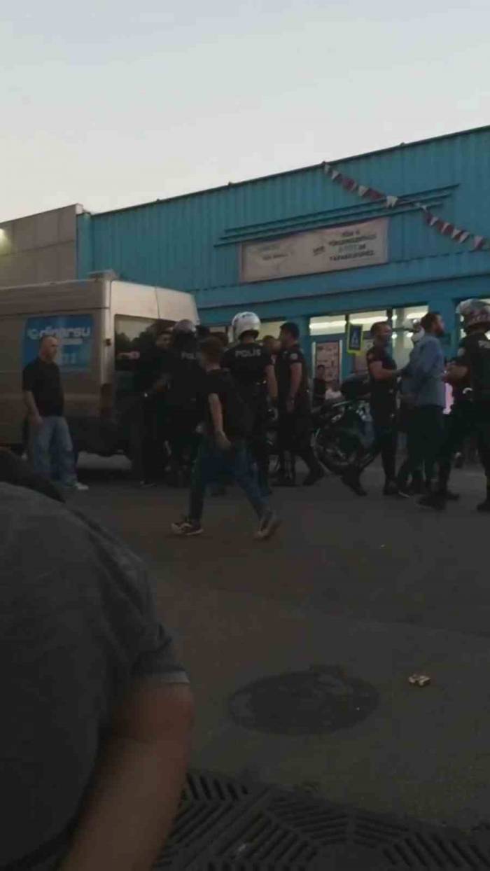 Bursa’da Alacak Verecek Kavgası Kanlı Bitti : 2 Yaralı