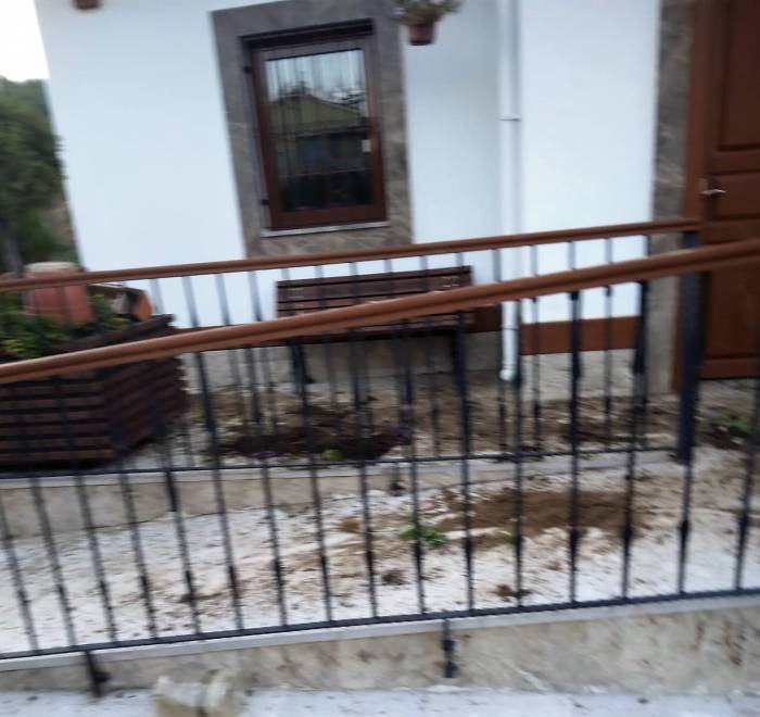 Muhtarlık Binasına Verilen Zararın Altından Çocuklar Çıktı