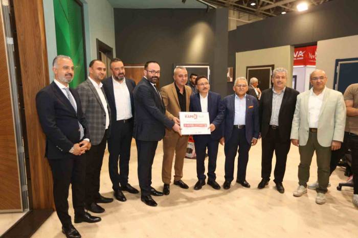 Başkan Büyükkılıç: "Artık İhtisas Fuarları İle Kayseri’miz Gündemde"