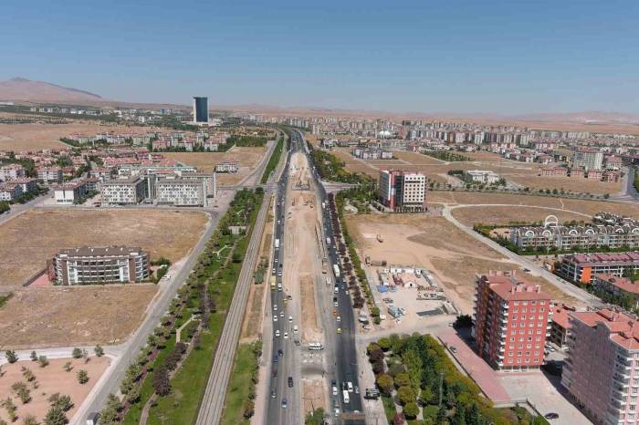 Başkan Altay: “Konya’nın 4 Noktasında Devam Eden Köprülü Kavşakların Maliyeti 1 Milyar Tl”