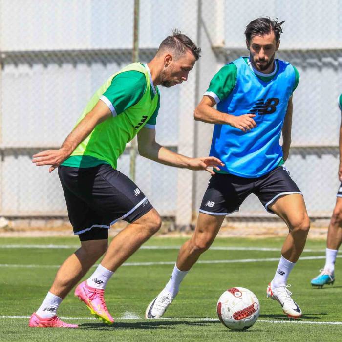 Konyaspor, Çaykur Rizespor Maçı Hazırlıklarını Sürdürüyor