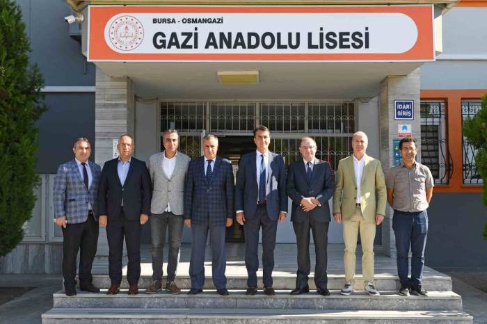 Dündar’dan Gençlere Teknoloji Vurgusu