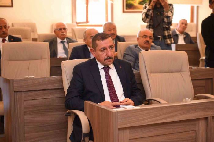Makam Aracıyla Kaza Geçiren Kastamonu Belediye Başkanı Vidinlioğlu: