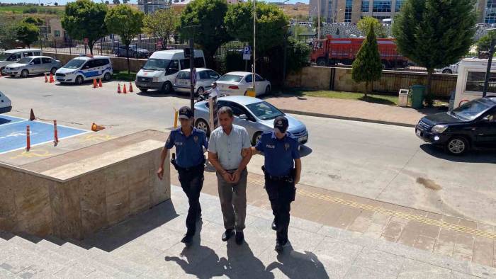 İki Kişinin Hayatını Kaybettiği Feci Kazada Kamyonet Sürücüsü Tutuklandı