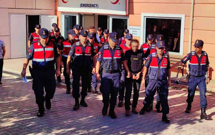 Cinayet Şüphelileri Çelik Yelekle Adliyeye Sevk Edildi