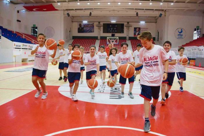 Aliağa Spor Ve Yaşam Merkezi’nde Kış Spor Okulları Kayıtları Başlıyor