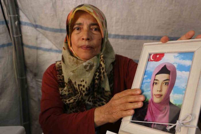 Evlat Nöbetindeki Hatice Levent: “Kızımın Anne Deyişini Özledim”