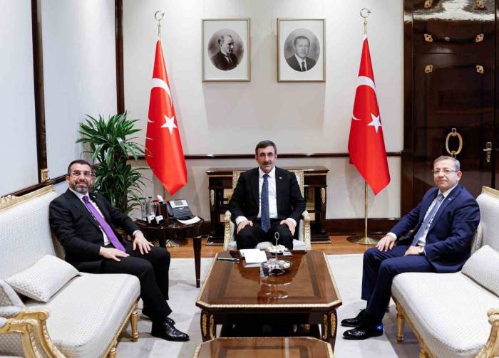 Milletvekili Adem Çalkın Kars Ve İlçelerinin Taleplerini Yetkililere Aktardı