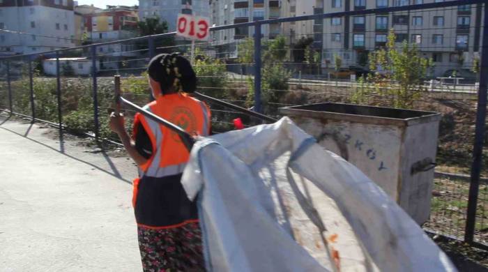 Artık Onların Da Plakası Var