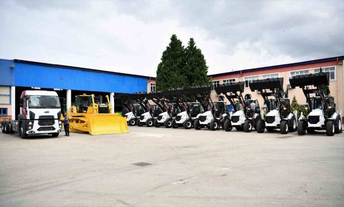 Sbb’den İlçelere İş Makinesi Takviyesi