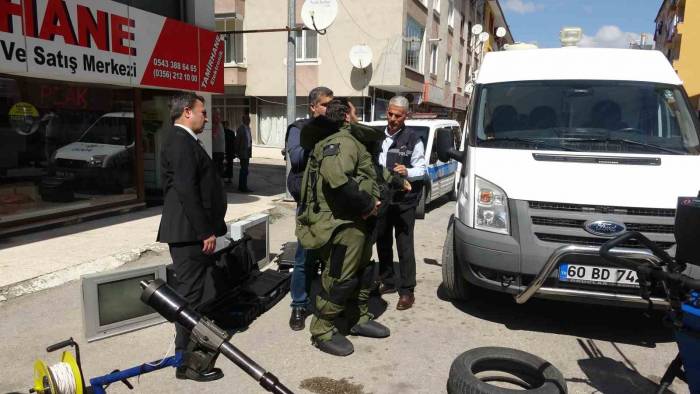 Askeri Mühimmat İhbarı Ekipleri Harekete Geçirdi