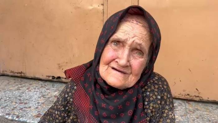 "Dernekten Geliyoruz" Dediler 85 Yaşındaki Kadını Dolandırdılar