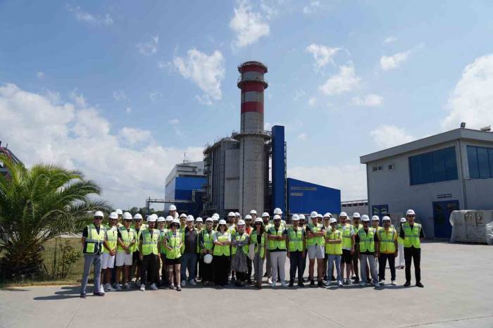Genç Mühendis Adayları, Elektrik Üretimini Yerinde İnceledi