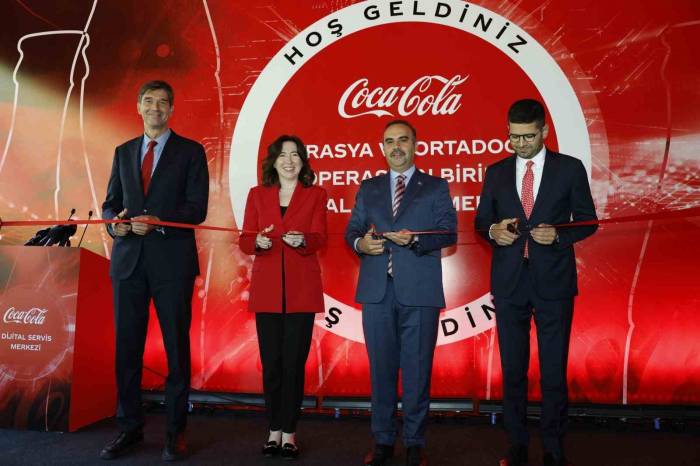 Bakan Kacır: "Geçtiğimiz Yıl 254 Milyar Dolar İle Ülkemizin İhracat Rekorunu Kırdık"