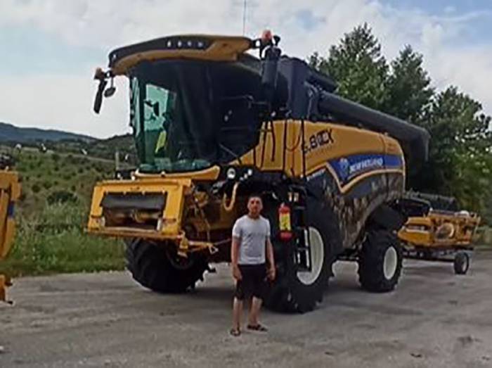 İki Ayağını Biçerdövere Kaptıran Operatör Hayatını Kaybetti