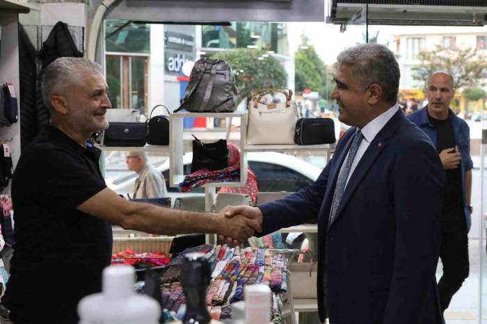 Vali Selçuk Aslan Esnaf Turuna Çıktı