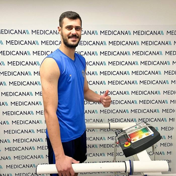 Arkas’lı Voleybolcular Sağlık Kontrolünden Geçti