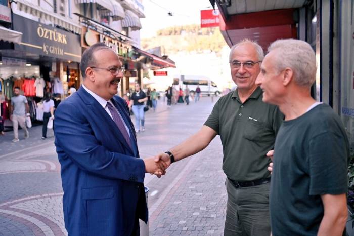 Vali Canbolat, Çarşı Esnafıyla Bir Araya Geldi