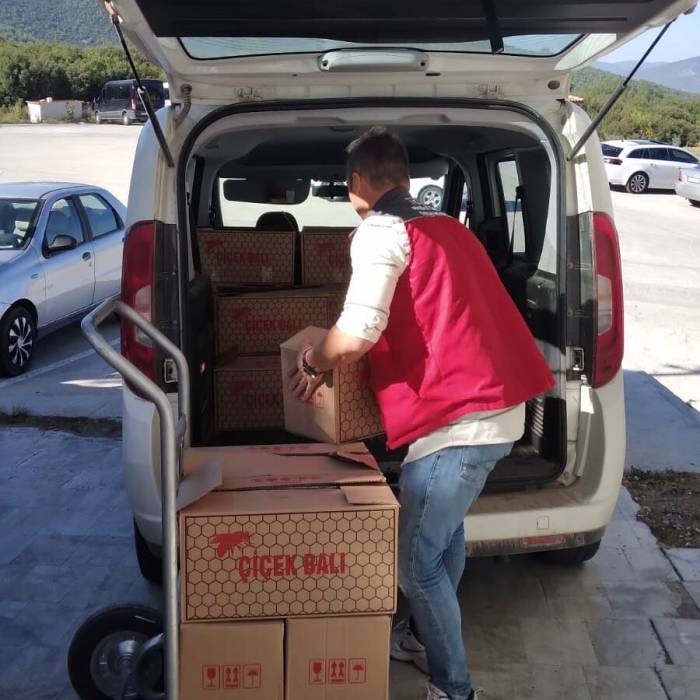 Muğla’da 500 Kilogram Bandrolsüz Bal Yakalandı