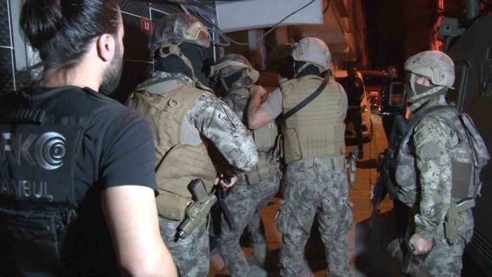 İstanbul’da Uyuşturucu Tacirlerine Yönelik Eş Zamanlı Operasyon