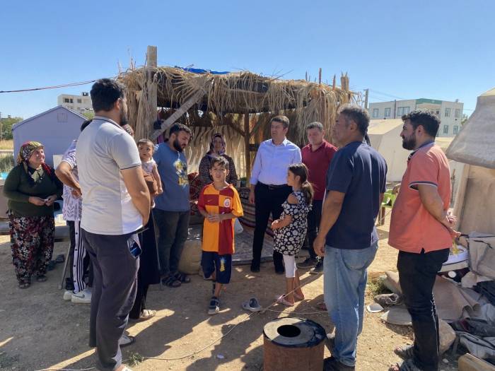 Çadırlarda Kalan Kiracılar Konteyner Talep Ediyor