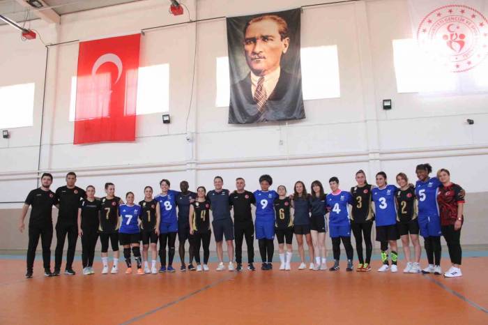 Türkiye Ve Fransa Milli Takımlarından Ortak Kamp