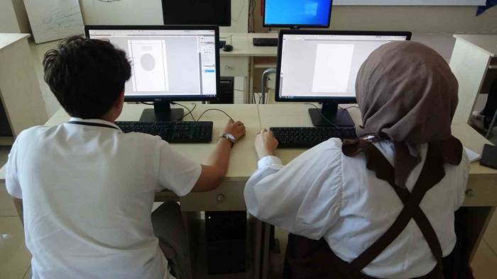 Dezavantajlı Kadın Ve Gençlere İş Sahibi Olmaları İçin Kurs Veriliyor