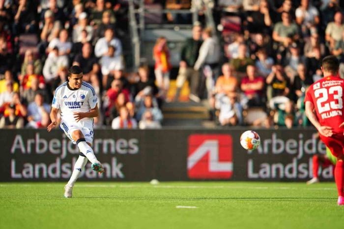 Galatasaray Ve Fenerbahçe’nin Avrupa’daki Rakipleri Yenişemedi