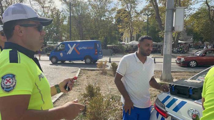Alkol Denetimine Takılan Sürücü Polislere Zor Anlar Yaşattı