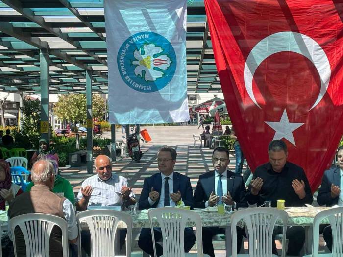 Köprübaşılı Şehit Dualarla Anıldı